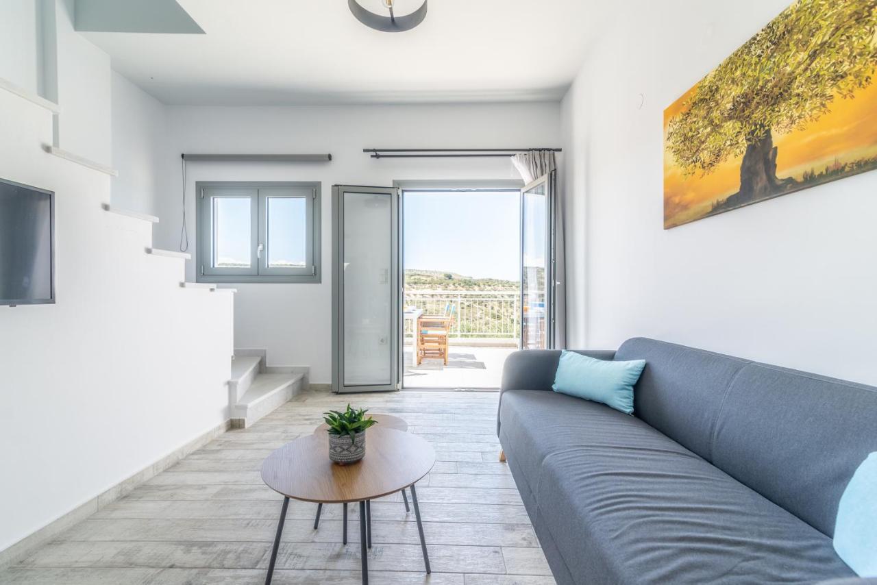 Magriplis Hill Apts Gouves Eksteriør billede